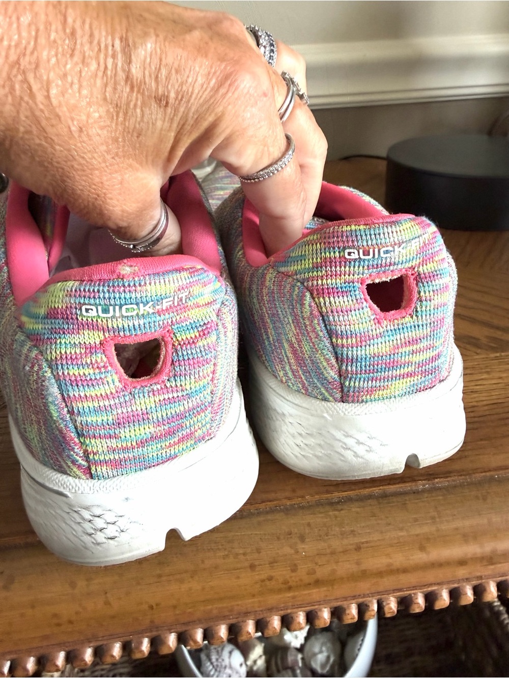 Skechers Sz 9 Go Walk 4 Cherish sneakers knit upper in space-dye pastels - Picture 6 of 9